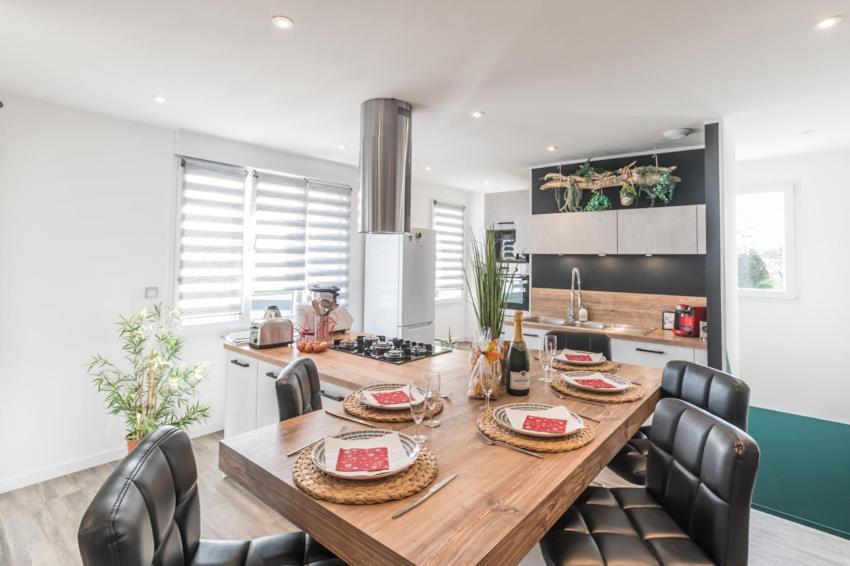 - Luxueux Casa Selva - Parking Gratuit - Spacieux - Balcon - Wifi فيارْيا المظهر الخارجي الصورة